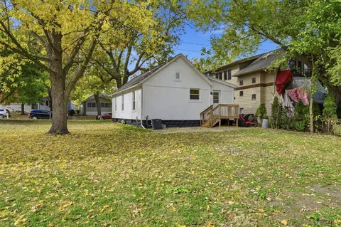 807 N Morris Ave, Bloomington, IL 61701 photo 19