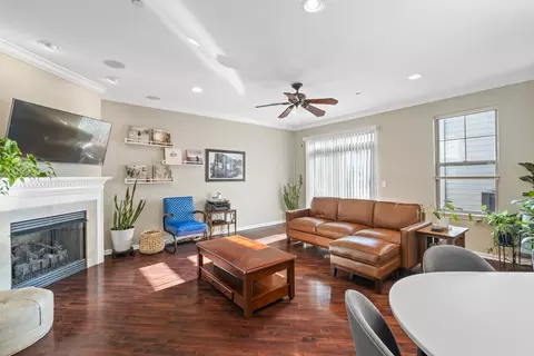 8712 Ferris Ave #0, Morton Grove, IL 60053
