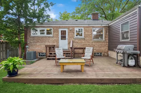 Exterior - 1726 Dobson St, Evanston, IL 60202 photo 2 of 4