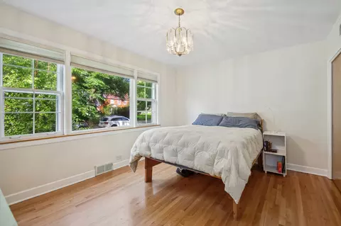 Bedroom - 1726 Dobson St, Evanston, IL 60202 photo 1 of 3
