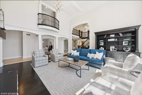 Living - 34 W033 White Thorne Rd, Wayne, IL 60184 photo 6 of 10