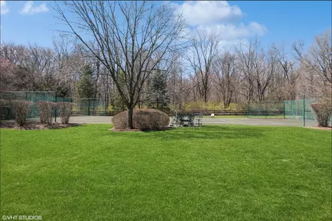 Exterior - 34 W033 White Thorne Rd, Wayne, IL 60184 photo 6 of 17