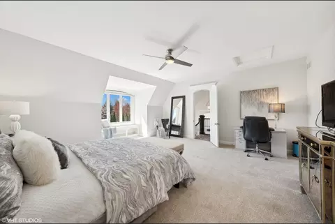 Bedroom - 34 W033 White Thorne Rd, Wayne, IL 60184 photo 6 of 12