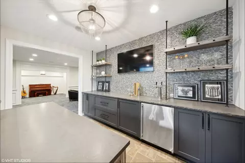 Other - 34 W033 White Thorne Rd, Wayne, IL 60184 photo 8 of 19