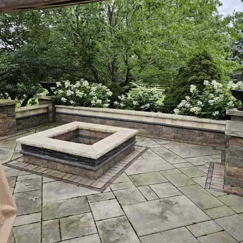 Exterior - 34 W033 White Thorne Rd, Wayne, IL 60184 photo 13 of 17