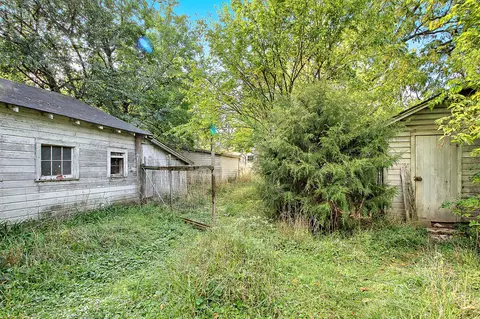 Exterior - Undisclosed, Wauconda, IL 60084 photo 3 of 8