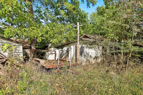 Exterior - Undisclosed, Wauconda, IL 60084 photo 7 of 8