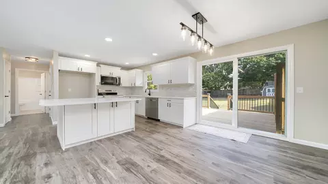 714 Madison Ave, Dixon, IL 61021 photo 8