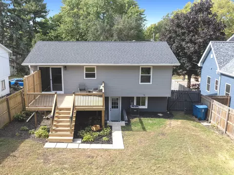 714 Madison Ave, Dixon, IL 61021 photo 2