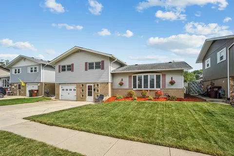 15143 Geoffrey Rd, Oak Forest, IL 60452