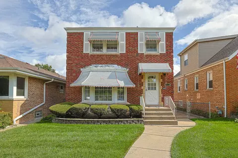 5245 N Rutherford Ave, Chicago, IL 60656
