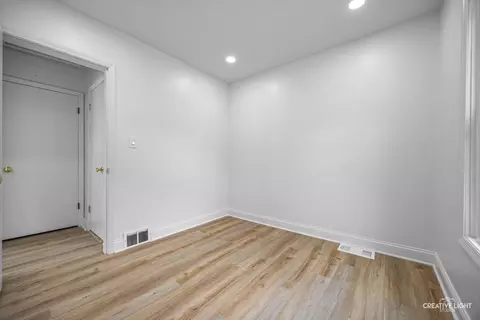 761 Stewart Ave, Elgin, IL 60120 photo 13