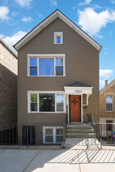 2223 W Cullerton St, Chicago, IL 60608