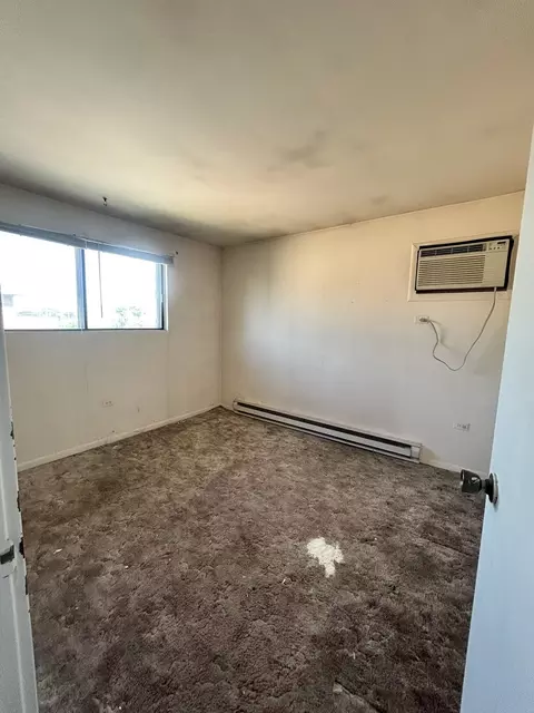 Bedroom - 8019 Beloit Ave #3A, Bridgeview, IL 60455 photo 1 of 2