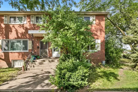 933 W North Ave #A, Villa Park, IL 60181