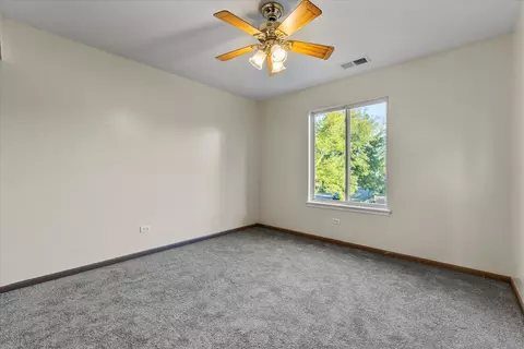 Bedroom - 2608 River Bend Ln, Plainfield, IL 60586 photo 3 of 4