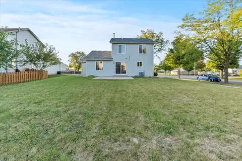 Exterior - 2608 River Bend Ln, Plainfield, IL 60586 photo 4 of 4