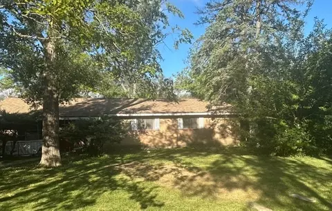 8801 Chadbourn Dr, Orland Park, IL 60462