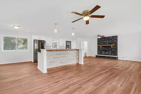 Living - 35737 Jay Dr, Custer Park, IL 60481 photo 7 of 8