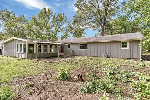 Exterior - 35737 Jay Dr, Custer Park, IL 60481 photo 11 of 12