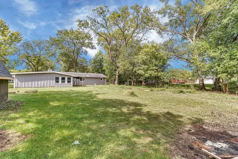 Exterior - 35737 Jay Dr, Custer Park, IL 60481 photo 10 of 12
