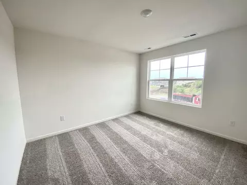 Bedroom - 1804 Overland Dr, Plainfield, IL 60586 photo 1 of 7
