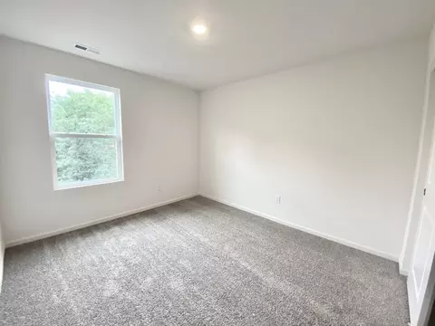 Bedroom - 1804 Overland Dr, Plainfield, IL 60586 photo 2 of 7