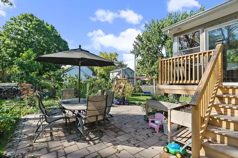 Exterior - 811 Carol Ave, Mchenry, IL 60050 photo 3 of 6