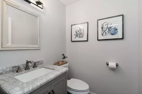 Bath - 811 Carol Ave, Mchenry, IL 60050 photo 1 of 4
