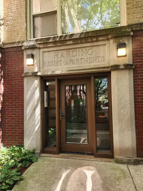 4855 N Harding Ave #2, Chicago, IL 60625