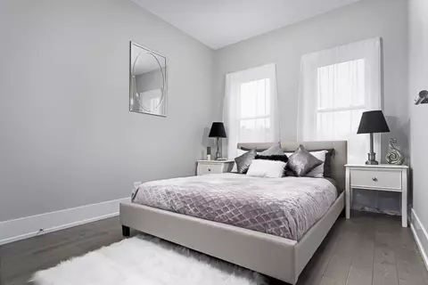 Bedroom - 1015 E 43rd St, Chicago, IL 60653 photo 3 of 5
