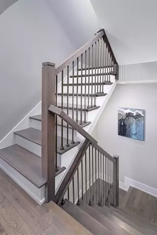 Entry Way - 1015 E 43rd St, Chicago, IL 60653 photo 1 of 1