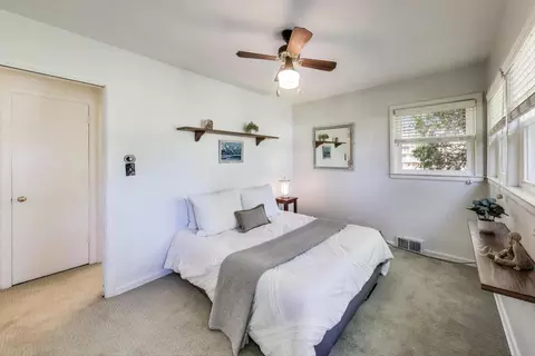 Bedroom - 309 Darrow Ave, Evanston, IL 60202 photo 4 of 5