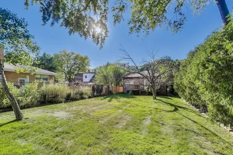 Exterior - 309 Darrow Ave, Evanston, IL 60202 photo 5 of 7