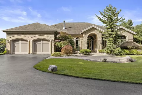 17278 Laube Rd, Davis, IL 61019