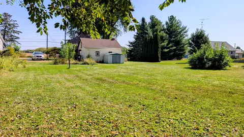 Exterior - 2156 N Leaf River Rd, Mount Morris, IL 61054 photo 6 of 6