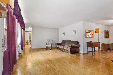 509 E Oak St, Chatsworth, IL 60921 photo 6