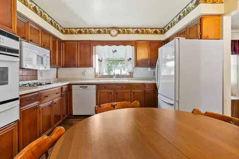 509 E Oak St, Chatsworth, IL 60921 photo 11