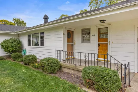 509 E Oak St, Chatsworth, IL 60921 photo 4