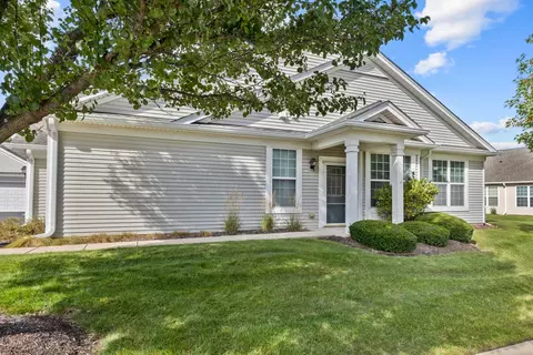 14060 Palisades Ave, Huntley, IL 60142