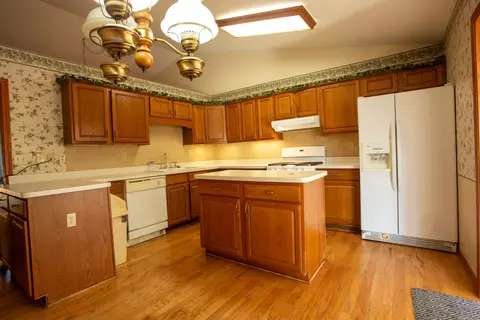 1505 9th St, Harvard, IL 60033 photo 4