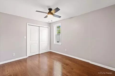 Bedroom - 561 Dundee Ave, Elgin, IL 60120 photo 2 of 5