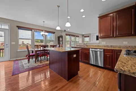 Kitchen - 312 Monument Rd, Elgin, IL 60124 photo 3 of 3