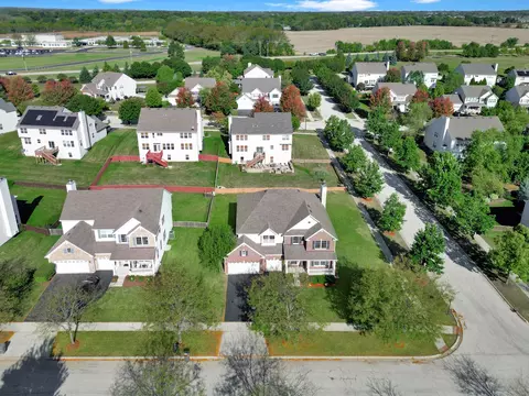View/Area - 312 Monument Rd, Elgin, IL 60124 photo 4 of 6
