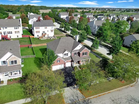 View/Area - 312 Monument Rd, Elgin, IL 60124 photo 5 of 6