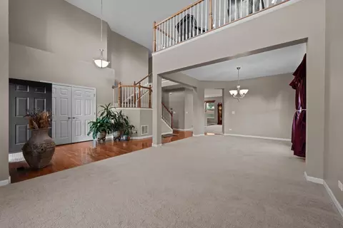 Living - 312 Monument Rd, Elgin, IL 60124 photo 2 of 6