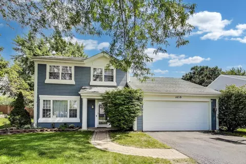 1059 Scarlet Oak Cir, Aurora, IL 60506