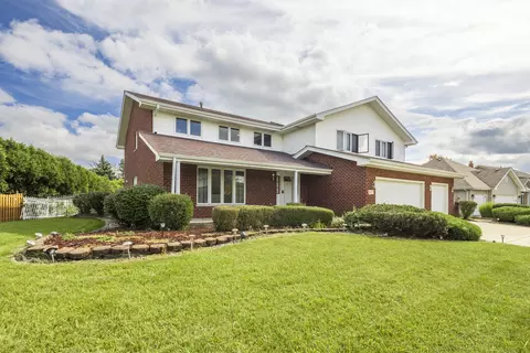 8607 Glenshire St, Tinley Park, IL 60487