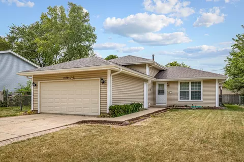 7170 East Ave, Hanover Park, IL 60133