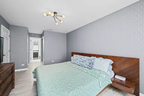 Bedroom - 70 Cherbourg Ct #70, Wheeling, IL 60090 photo 1 of 4